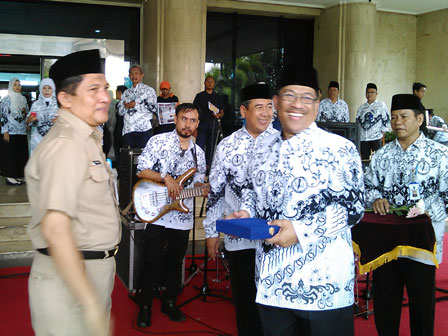 Pencarian PGRI Kab. Bondowoso - Persatuan Guru Republik Indonesia Cabang Kab. Bondowoso